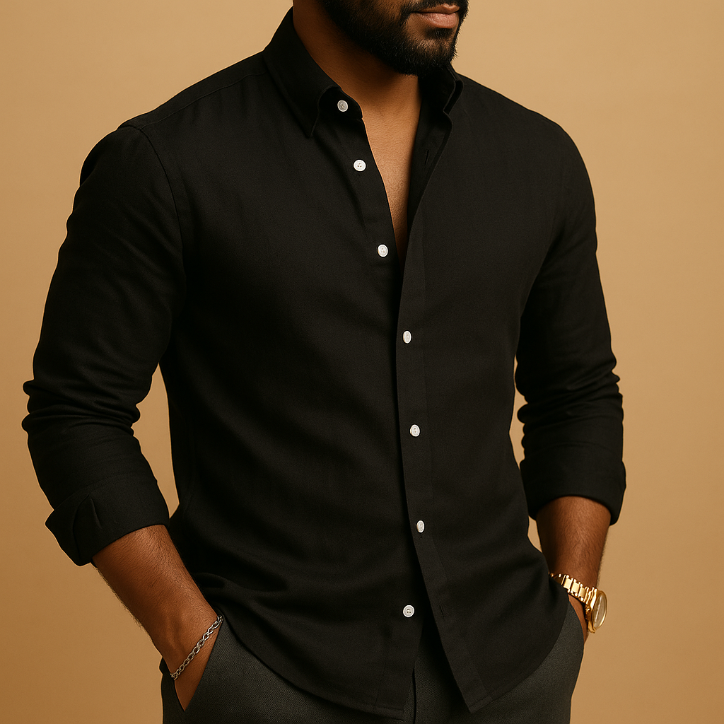 Luxury men's lightweight summer shirt with relaxed fit, breathable fabric and casual design, ideal for warm weather and summe