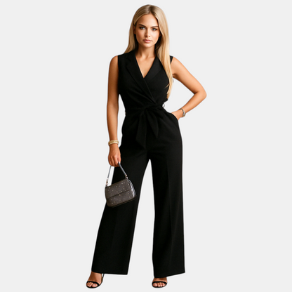 Elegante dames jumpsuit met wikkelstijl, getailleerde pasvorm en wijde pijpen, ideaal voor zakelijke of formele gelegenheden.