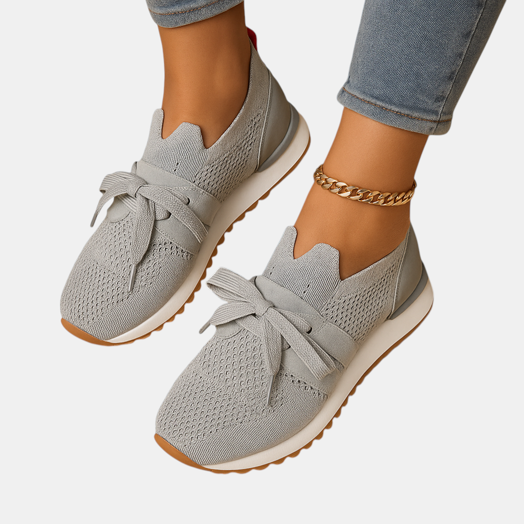 Casual sneakers voor dames met vetersluiting, ademend materiaal en zachte binnenzool, perfect voor dagelijks gebruik en comfort tijdens het lopen.