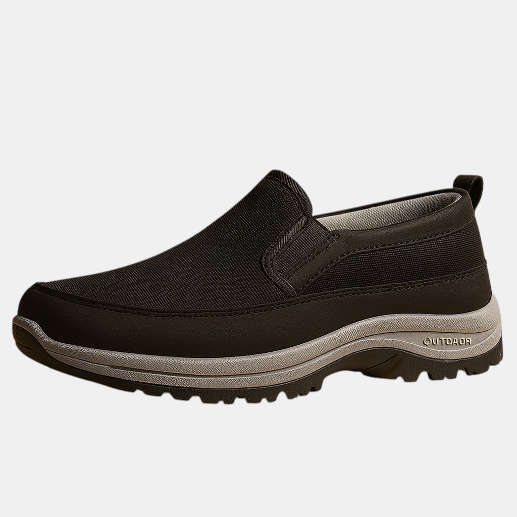 Comfortabele instappers voor heren met ademend bovenwerk, rubberen zool en lichtgewicht design – ideaal voor wandelen, reizen of dagelijks gebruik.