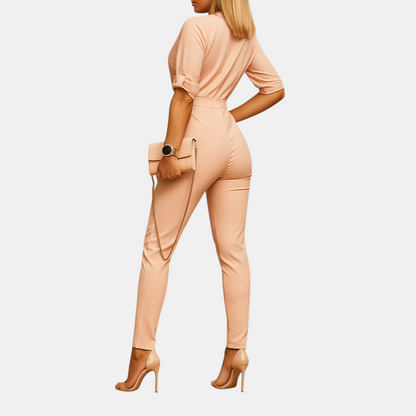 Elegante dames jumpsuit met V-hals, kraag en halve mouwen in vijf kleuren, ideaal voor werk, uitgaan en formele momenten.