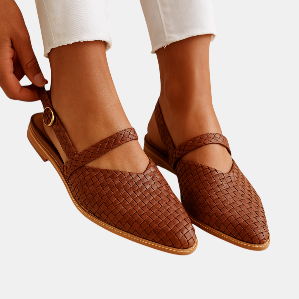 Refined women's slipper sandals with soft cushioning, stylish design and comfortable fit for daily use or formal gatherings