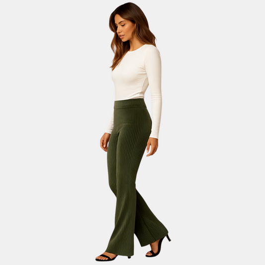 Flared corduroy broek voor dames met hoge taille in groen, bruin of zwart, perfect voor casual en chique outfits.