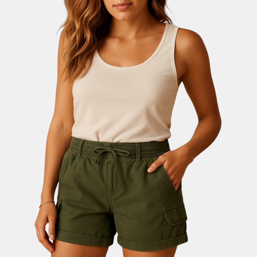 Korte damesbroek met hoge taille in legergroen, zwart en khaki – perfect voor warme zomerdagen en casual outfits.