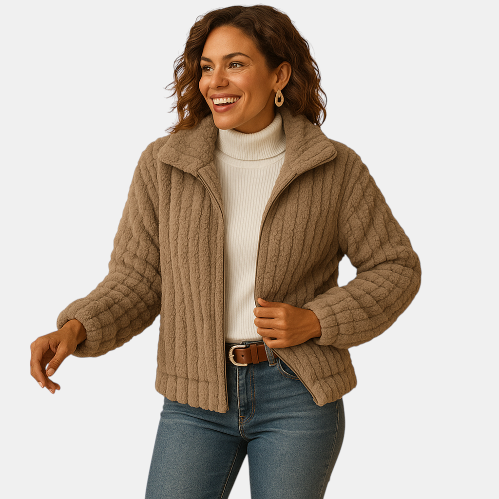 Lang fleece vest voor dames met opstaande kraag en zakken, ideaal voor casual outfits en frisse dagen.