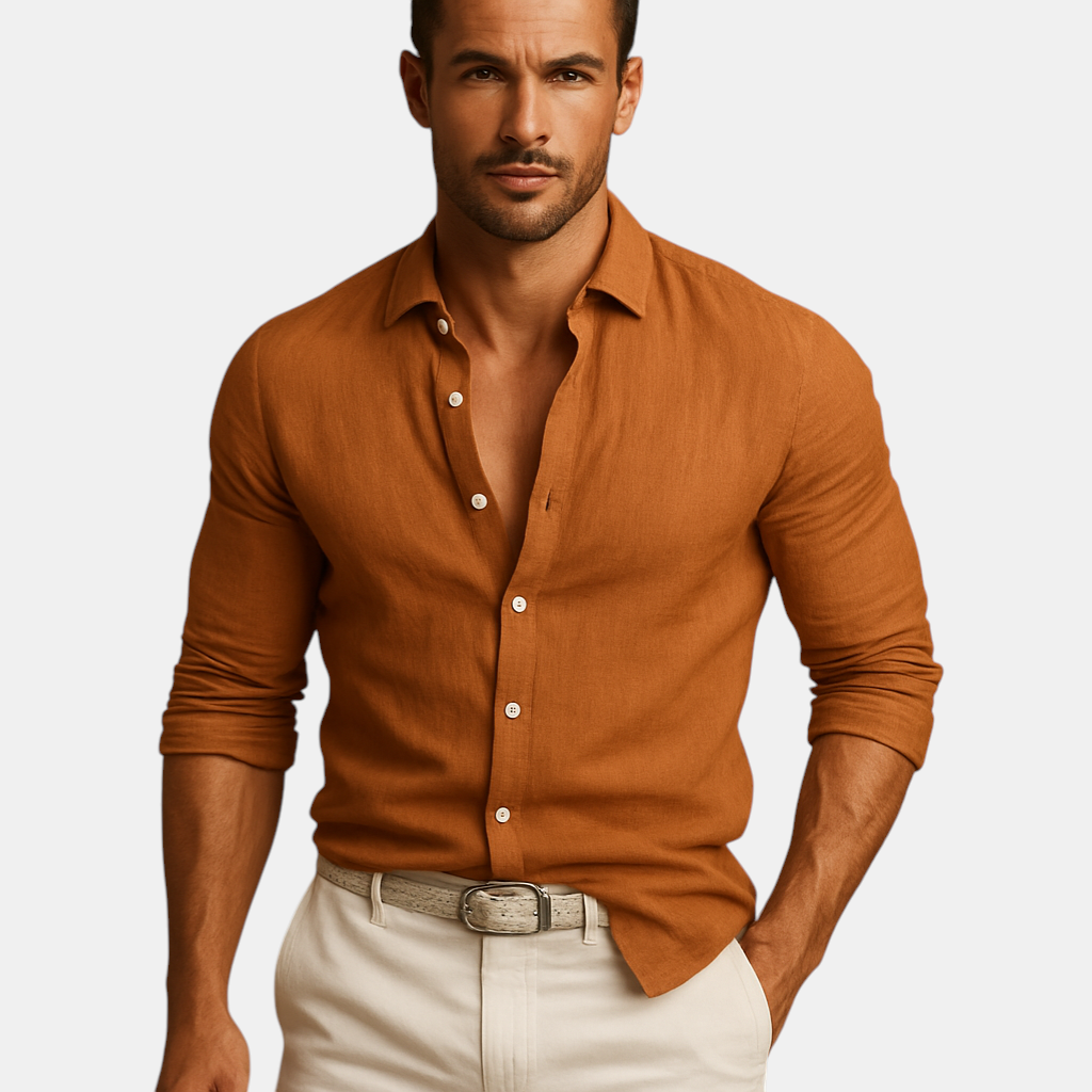 Lichtgewicht herenoverhemd met button-down kraag en klassieke manchetten, ideaal voor zowel werk als zomerse vrijetijdskleding.