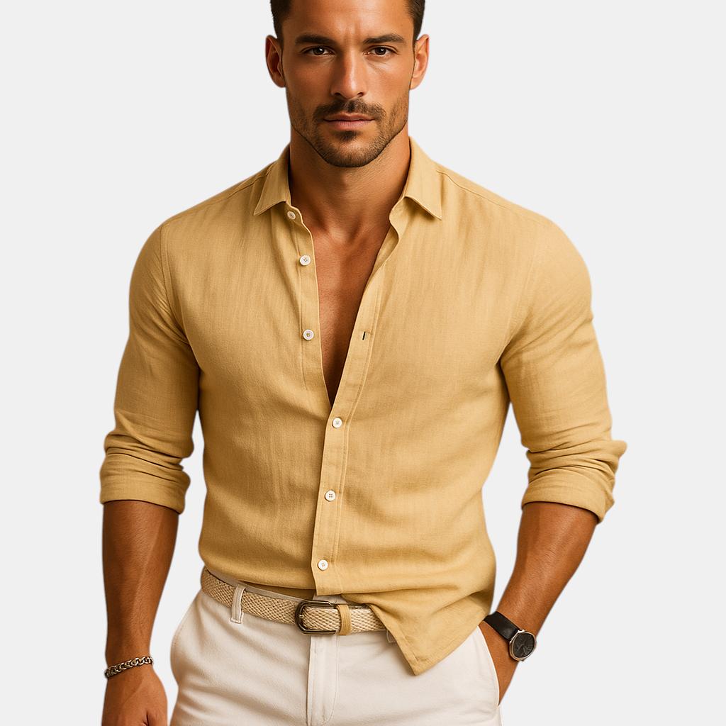 Lichtgewicht herenoverhemd met button-down kraag en klassieke manchetten, ideaal voor zowel werk als zomerse vrijetijdskleding.