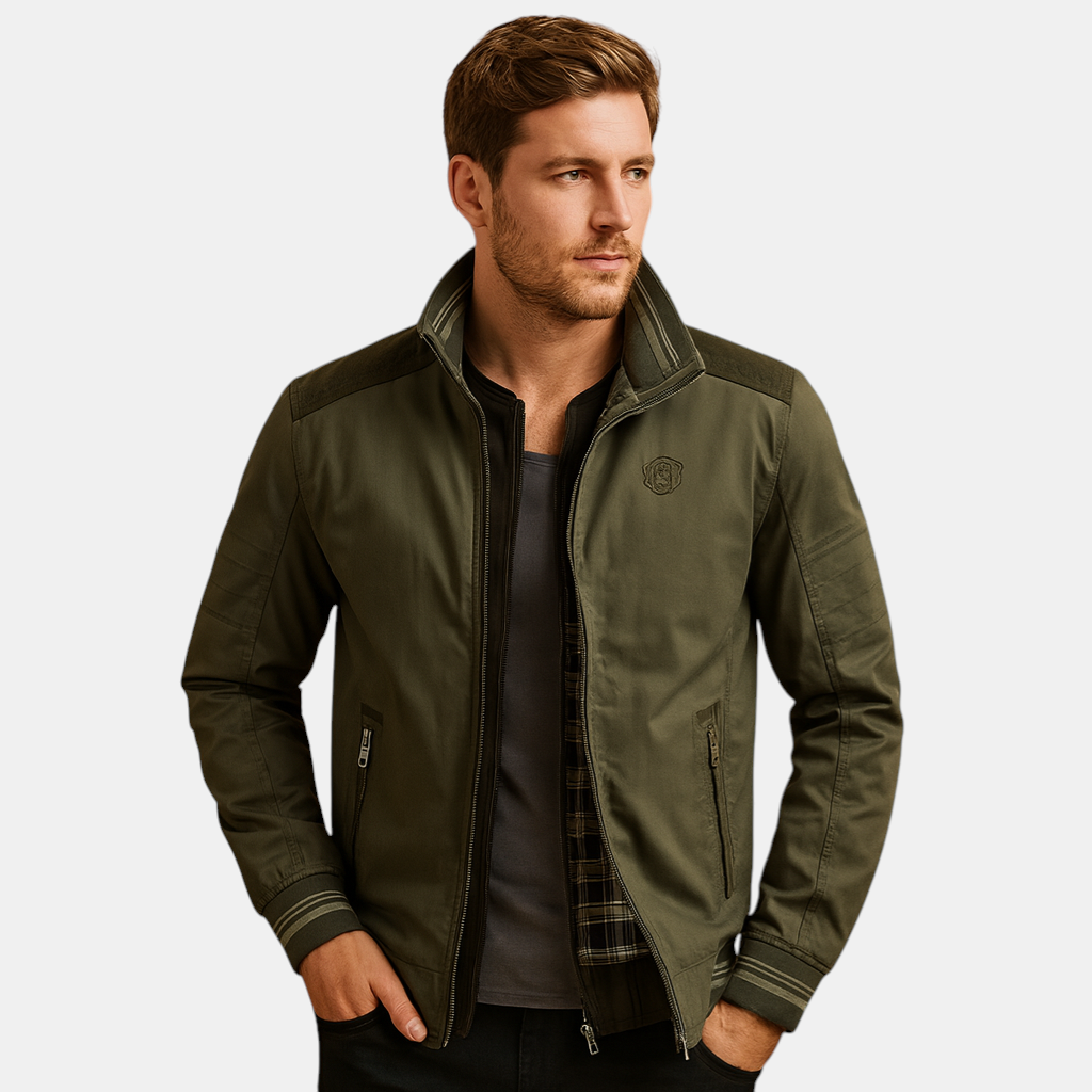 Lichtgewicht zomerjas met modern design voor heren, ademend en veelzijdig te combineren, ideaal voor lente en zomer bij casual en formele gelegenheden.