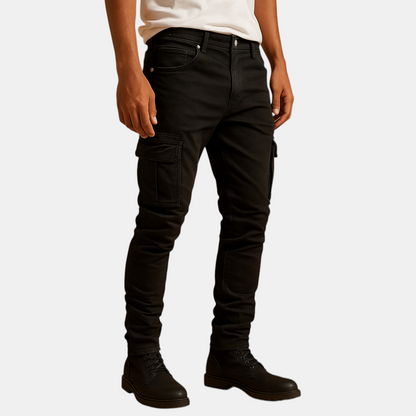 Losvallende katoenen-linnen herenbroek in neutrale kleuren, ideaal voor zomerse dagen en dagelijks gebruik met ademend draagcomfort.