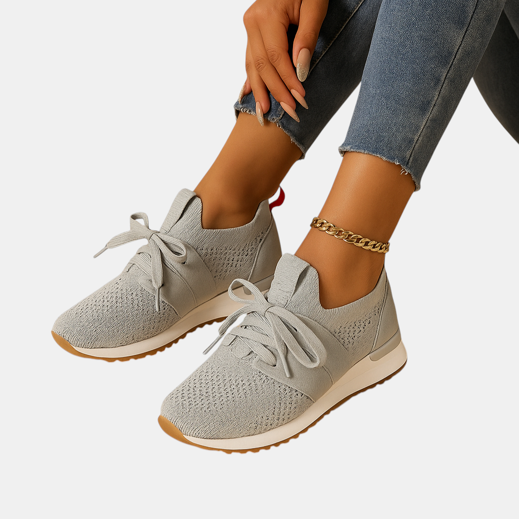 Dames veterschoenen van ademend mesh met ronde neus, ideaal voor comfort tijdens wandelen en dagelijks gebruik.