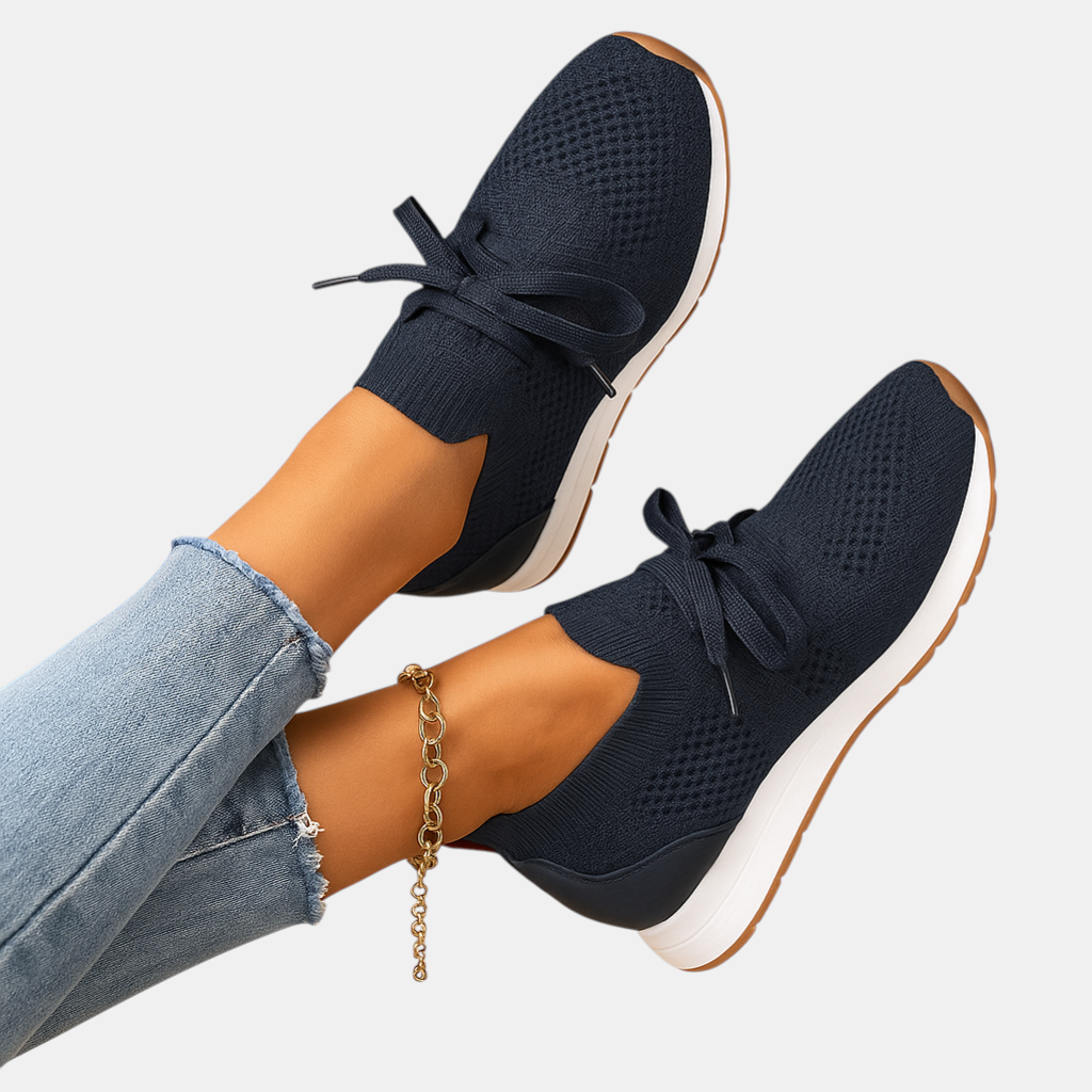 Dames veterschoenen van ademend mesh met ronde neus, ideaal voor comfort tijdens wandelen en dagelijks gebruik.