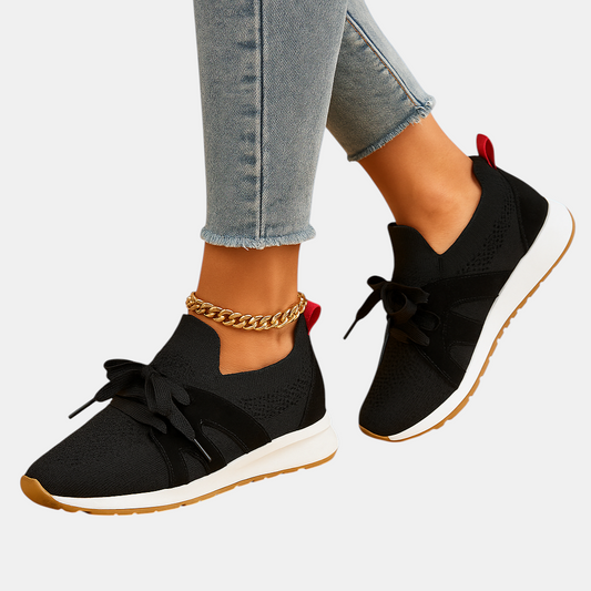 Dames veterschoenen van ademend mesh met ronde neus, ideaal voor comfort tijdens wandelen en dagelijks gebruik.