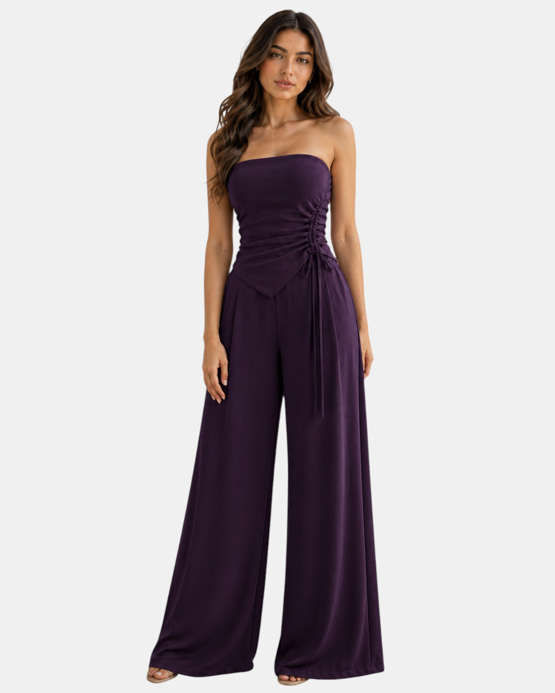 Luxen-Amsterdam paarse strapless top met ruches en wijde pijpen broek, verstelbaar strikdetail, elegante zomerse outfit.