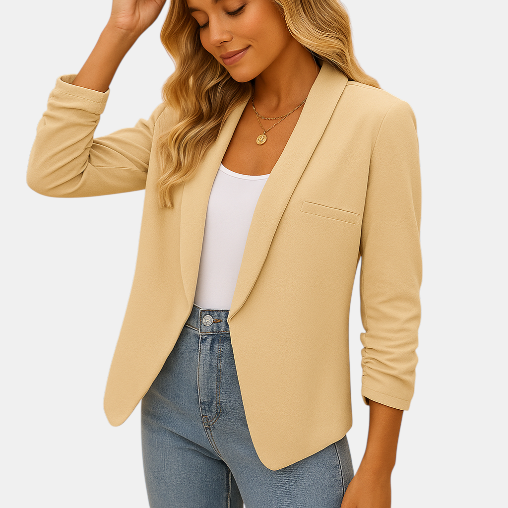 Elegante openvallende damesblazer met flatterende pasvorm, ideaal voor werk of stijlvolle alledaagse outfits.
