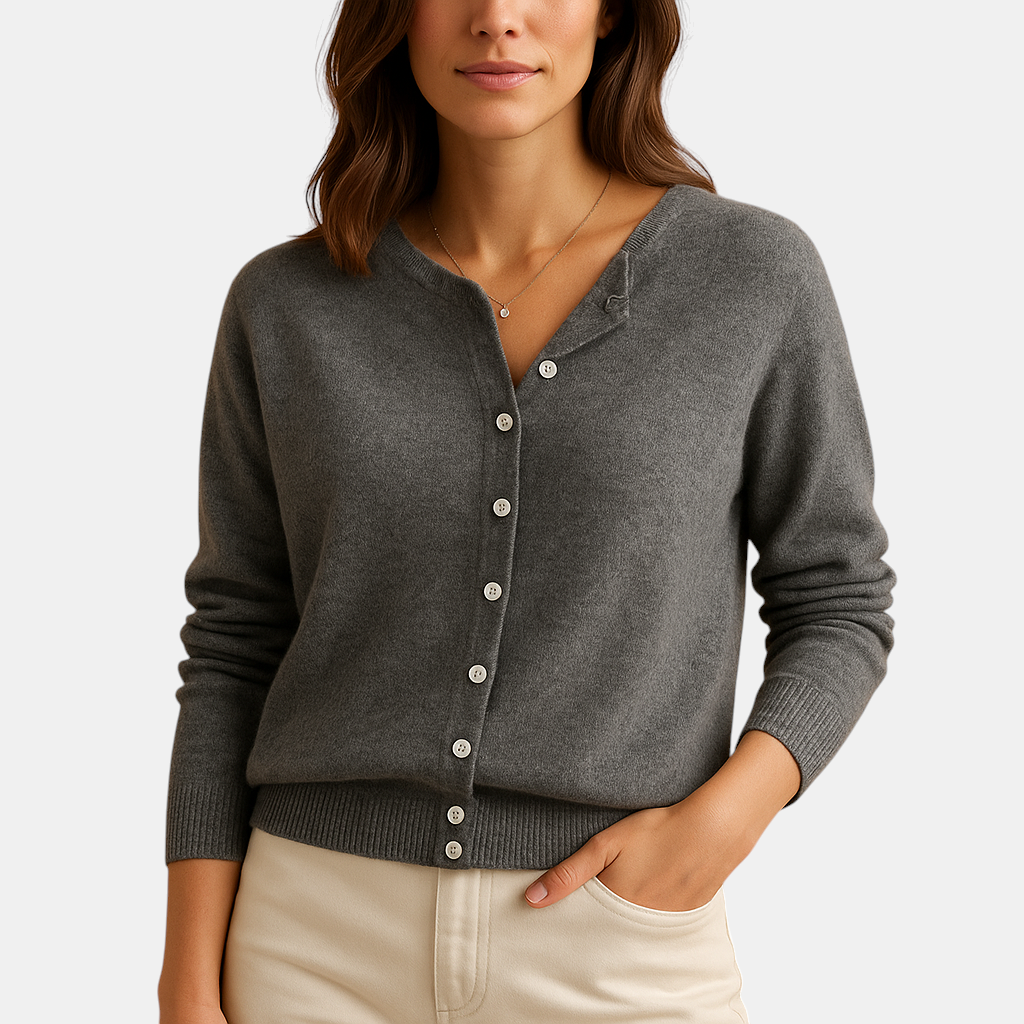 Ronde hals trui voor dames in zachte ademende stof met lange mouwen, verkrijgbaar in diverse klassieke kleuren voor casual en nette looks.