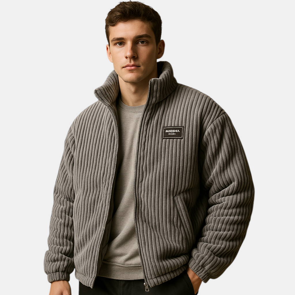 Heren corduroy jack met katoenen voering en comfortabele pasvorm, ideaal voor koude dagen en casual winteroutfits.