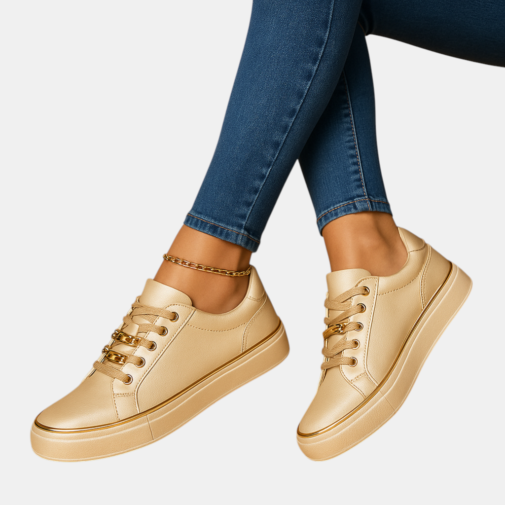 Stijlvolle witte sneakers met gouden accent voor dames, geschikt voor dagelijks gebruik en casual gelegenheden.